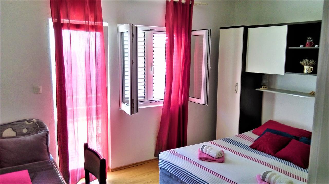 Apartment Vesna Милна Екстериор снимка